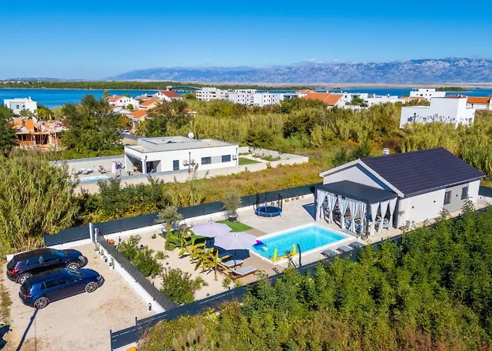 Villa Rafaelo - Privlaka by Villas Guide Zarici photo