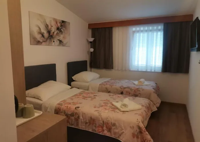 Hotel Barba Starigrad Paklenica zdjęcie