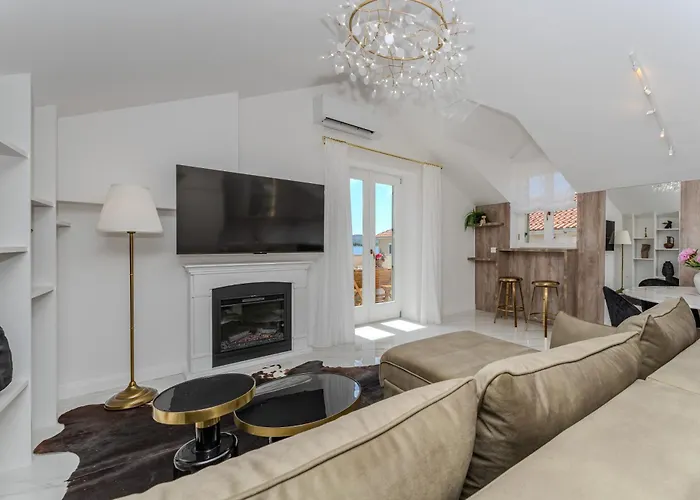 Little Miracle-Seafront Luxury Apartment fotografija